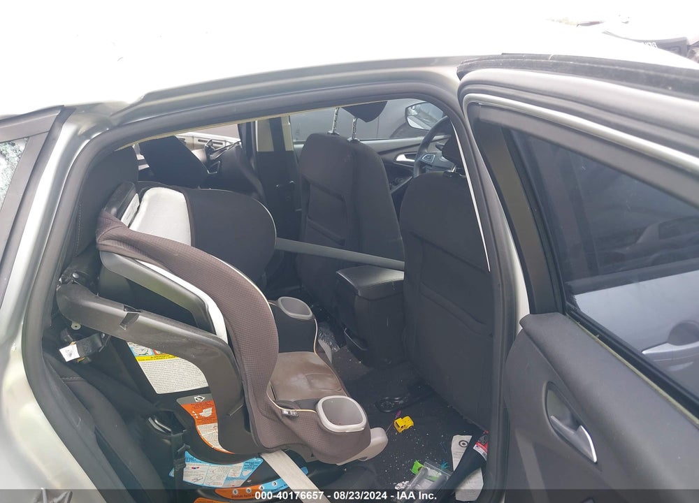 2017 FORD FOCUS SE VIN: 1FADP3K21HL244317