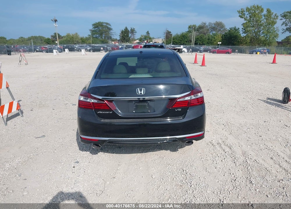 2016 HONDA ACCORD EX-L V-6 VIN: 1HGCR3F87GA000939