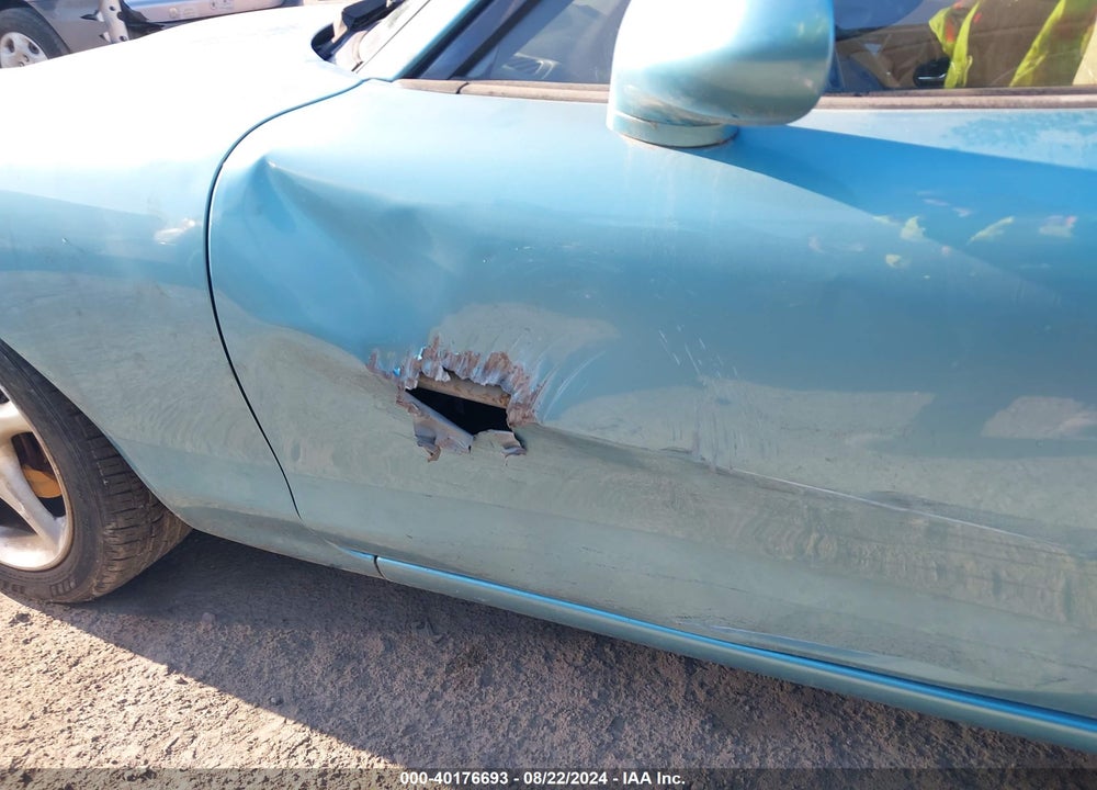2002 MAZDA MX-5 MIATA CLOTH/LS/SE VIN: JM1NB353820227296