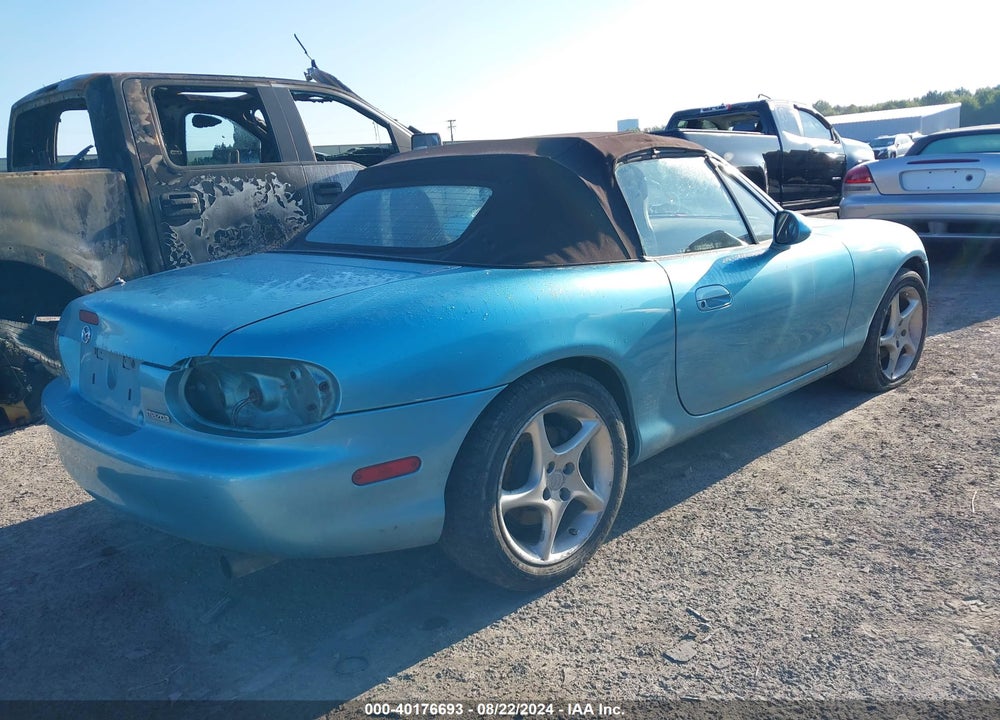 2002 MAZDA MX-5 MIATA CLOTH/LS/SE VIN: JM1NB353820227296