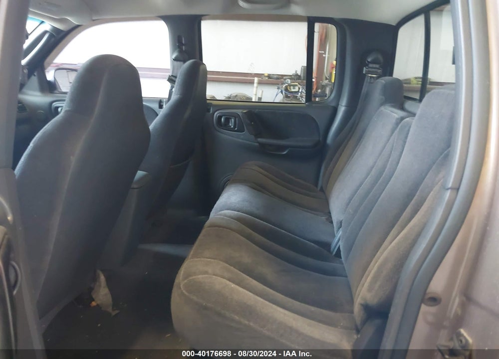 2000 DODGE DAKOTA SLT/SPORT VIN: 1B7GL2AN4YS644936