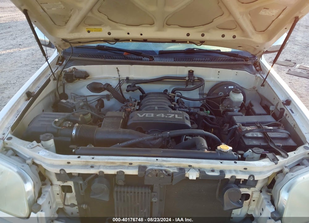 2005 TOYOTA TUNDRA SR5 V8 VIN: 5TBET341X5S467540