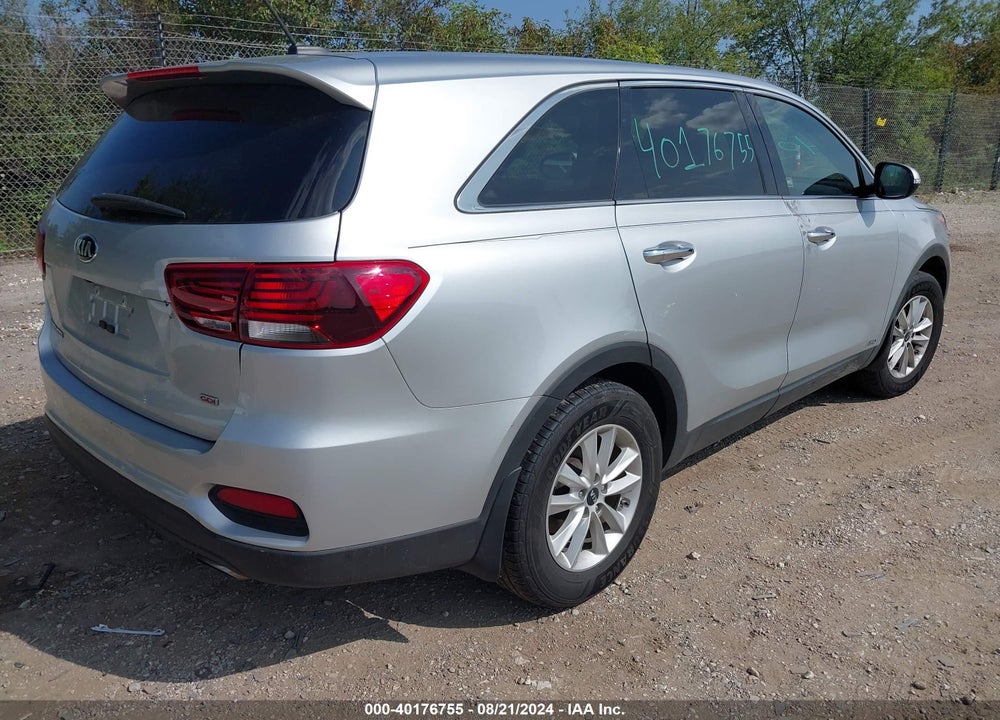 2019 KIA SORENTO 2.4L LX VIN: 5XYPGDA32KG572128