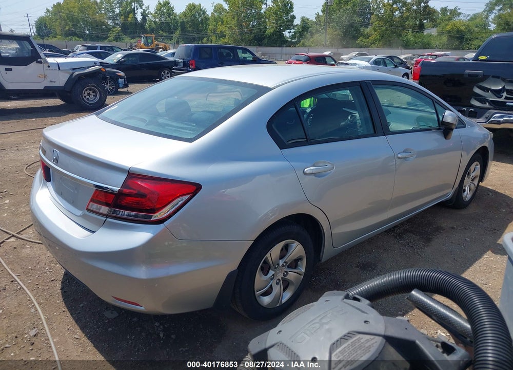 2015 HONDA CIVIC LX VIN: 19XFB2F5XFE090390