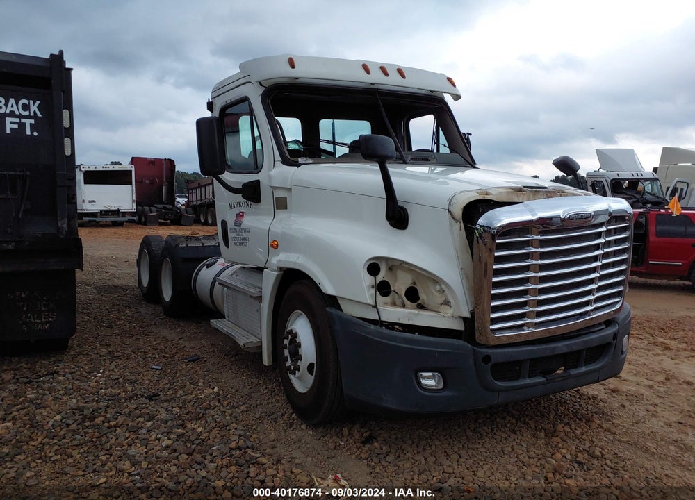 2014 FREIGHTLINER CASCADIA 125 VIN: 3AKJGEDV2ESFJ5543