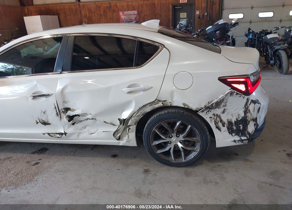 2020 ACURA ILX PREMIUM PACKAGE/TECHNOLOGY PACKAGE VIN: 19UDE2F71LA002133