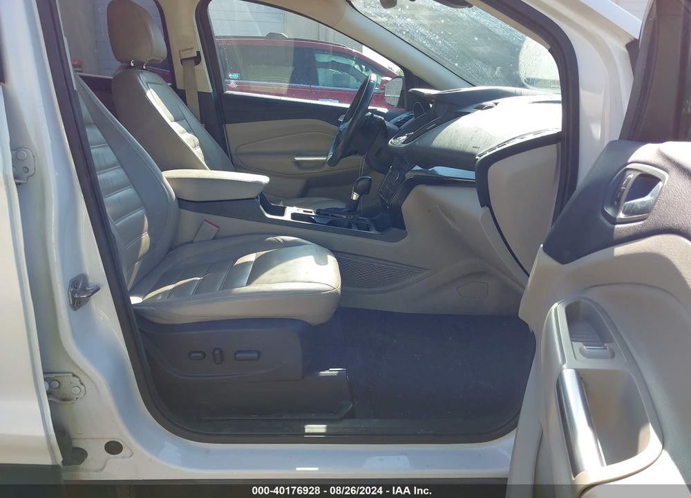 2017 FORD ESCAPE TITANIUM VIN: 1FMCU0J9XHUA25860