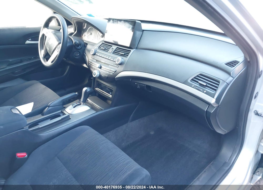 2011 HONDA ACCORD 2.4 LX VIN: 1HGCP2F36BA033198