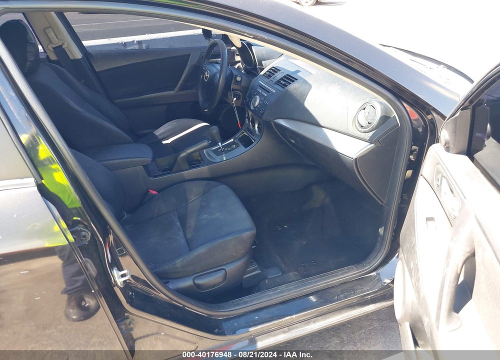 2010 MAZDA 3 I TOURING VIN: JM1BL1SF7A1144373