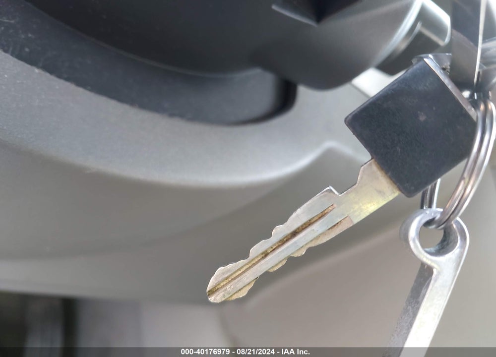 2008 NISSAN SENTRA 2.0S VIN: 3N1AB61E88L757368