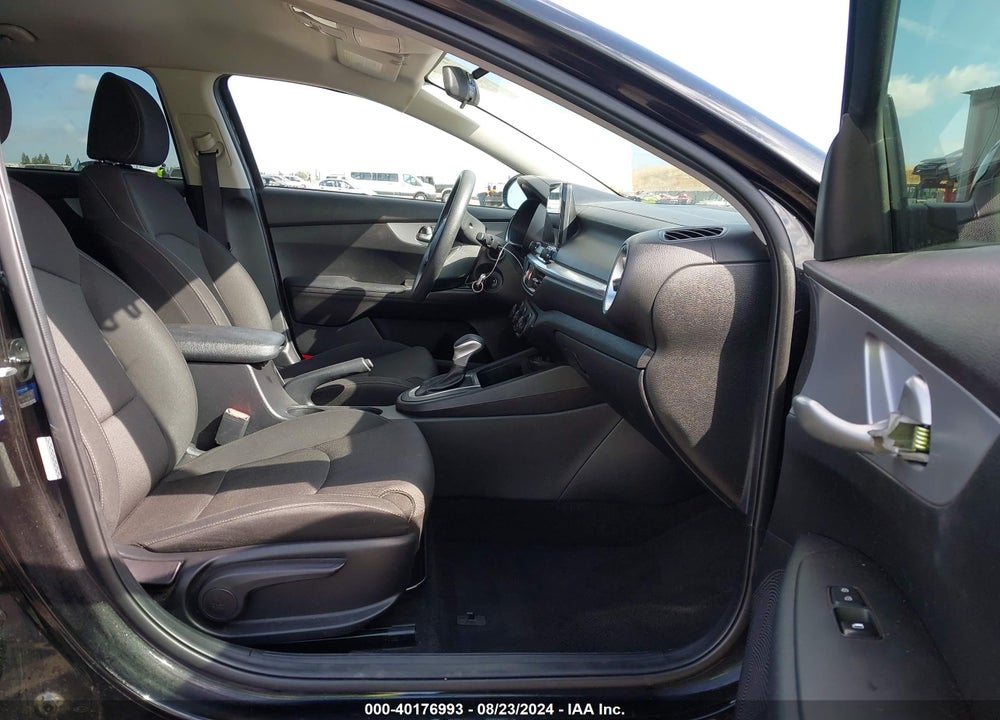 2022 KIA FORTE LXS VIN: 3KPF24AD5NE421594