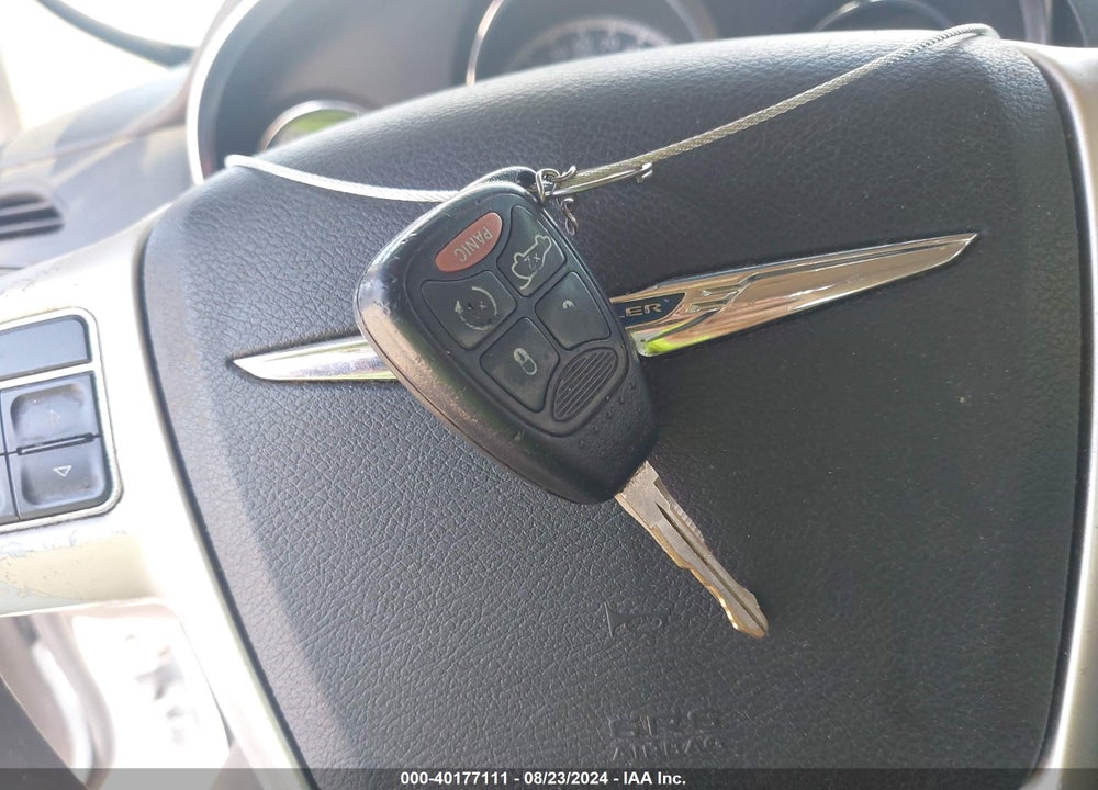2013 CHRYSLER 200 LIMITED VIN: 1C3CCBCG1DN712099