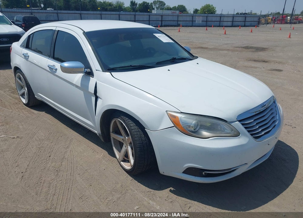 2013 CHRYSLER 200 LIMITED VIN: 1C3CCBCG1DN712099