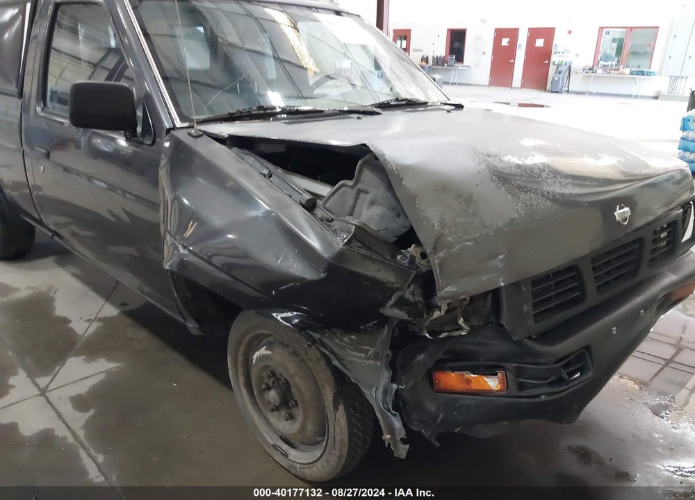 1997 NISSAN 4X2 TRUCK XE VIN: 1N6SD11S5VC353775