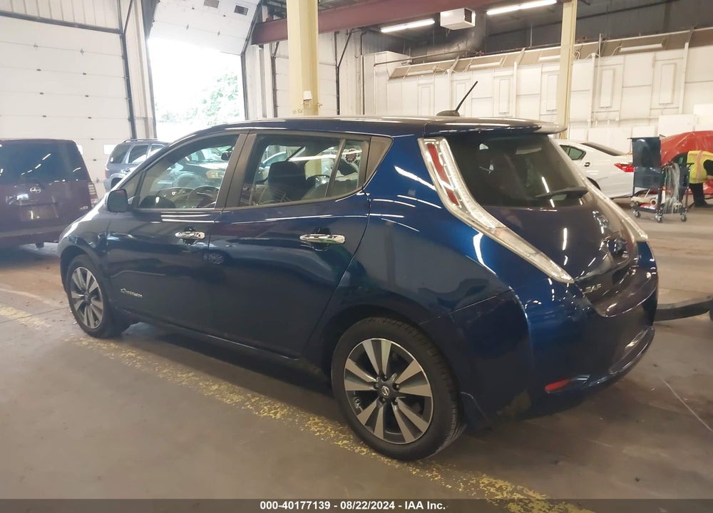 2017 NISSAN LEAF SV VIN: 1N4BZ0CPXHC305416