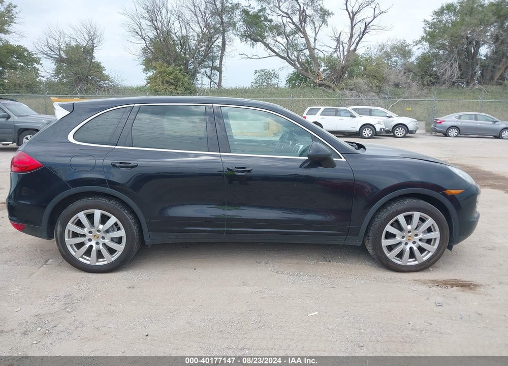 2014 PORSCHE CAYENNE PLATINUM EDITION VIN: WP1AA2A28ELA09840