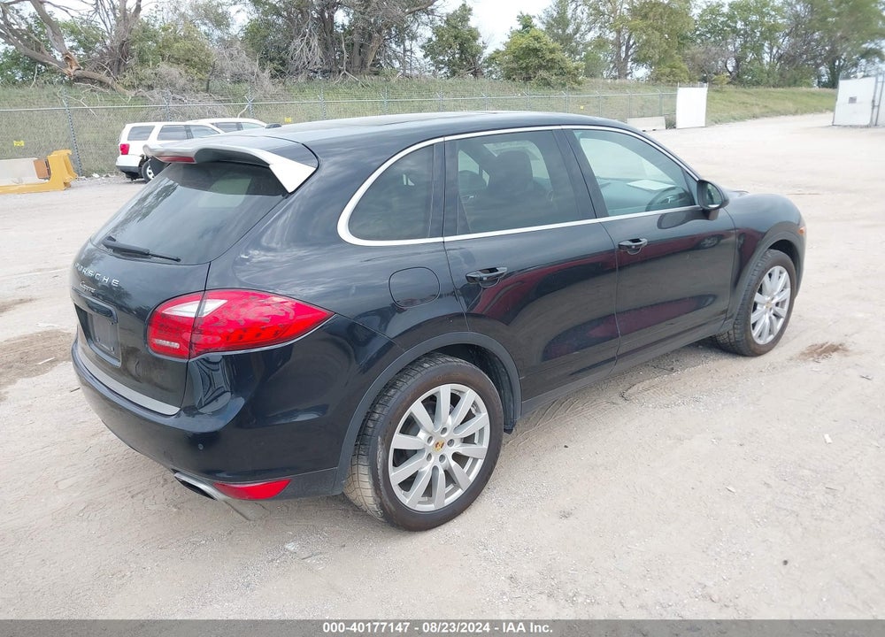 2014 PORSCHE CAYENNE PLATINUM EDITION VIN: WP1AA2A28ELA09840