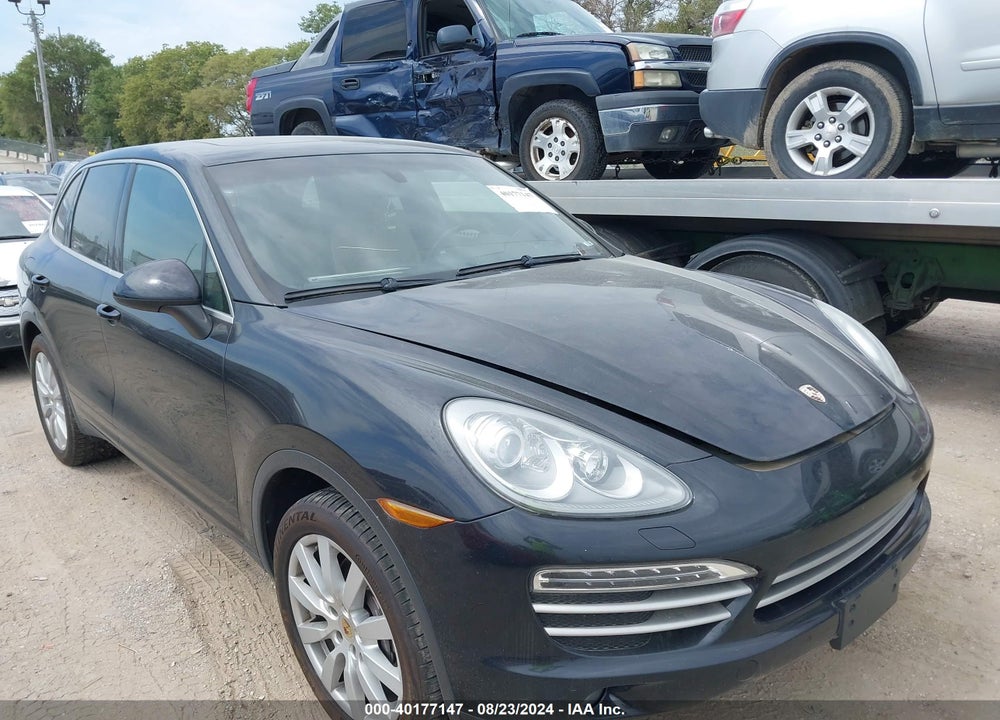 2014 PORSCHE CAYENNE PLATINUM EDITION VIN: WP1AA2A28ELA09840