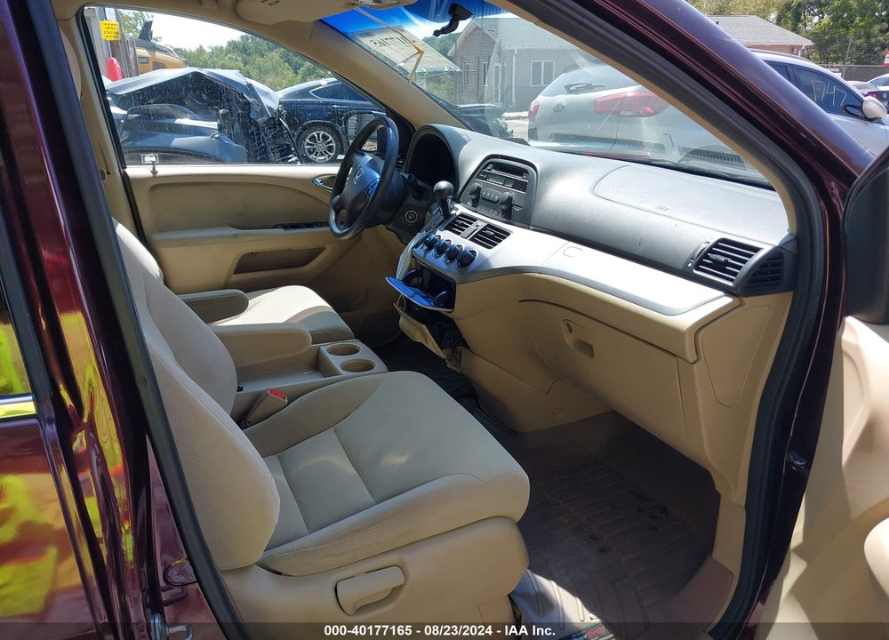2008 HONDA ODYSSEY LX VIN: 5FNRL38248B103621