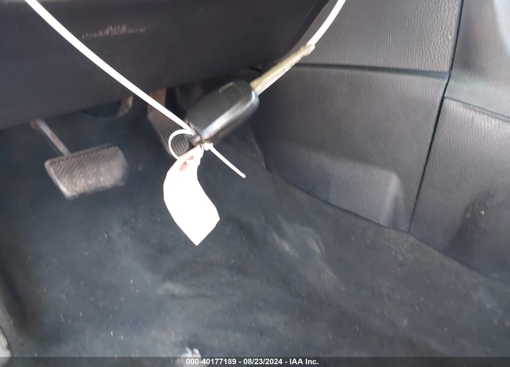 2014 TOYOTA COROLLA LE VIN: 2T1BURHE5EC158333