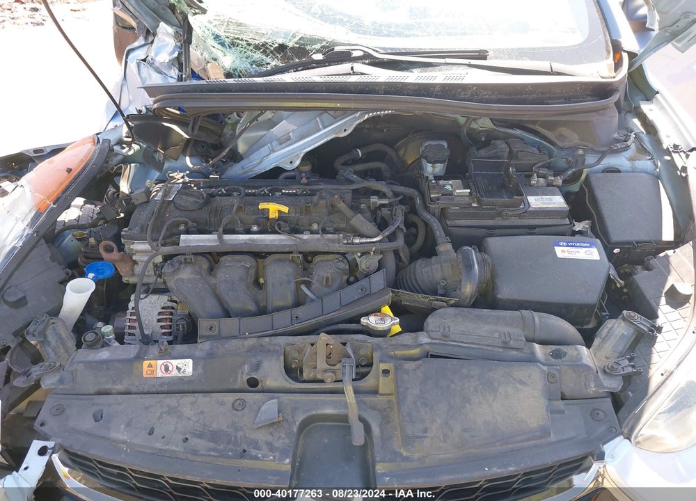 2013 HYUNDAI ELANTRA SE VIN: KMHDH6AE3DU009695