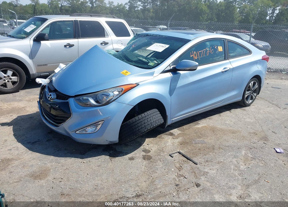 2013 HYUNDAI ELANTRA SE VIN: KMHDH6AE3DU009695
