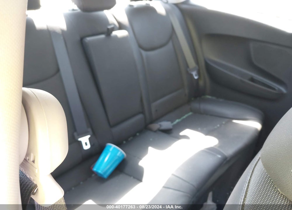 2013 HYUNDAI ELANTRA SE VIN: KMHDH6AE3DU009695