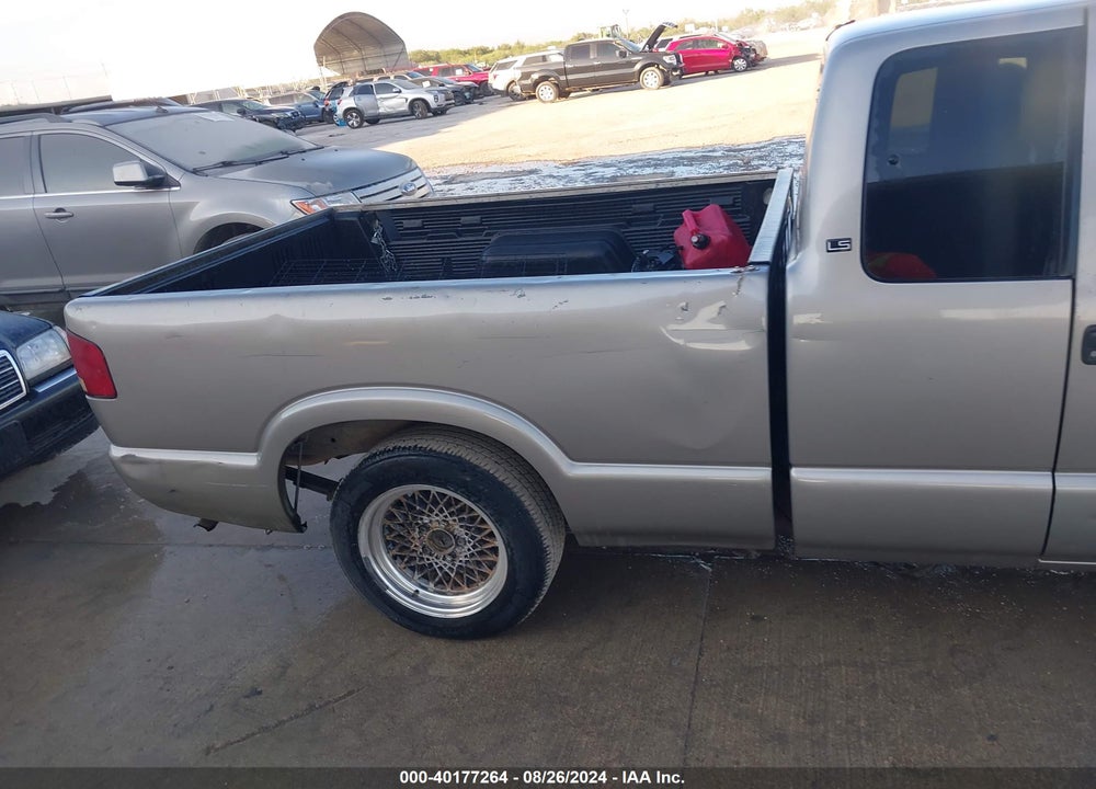 2002 CHEVROLET S-10 VIN: 1GCCS19W228115515