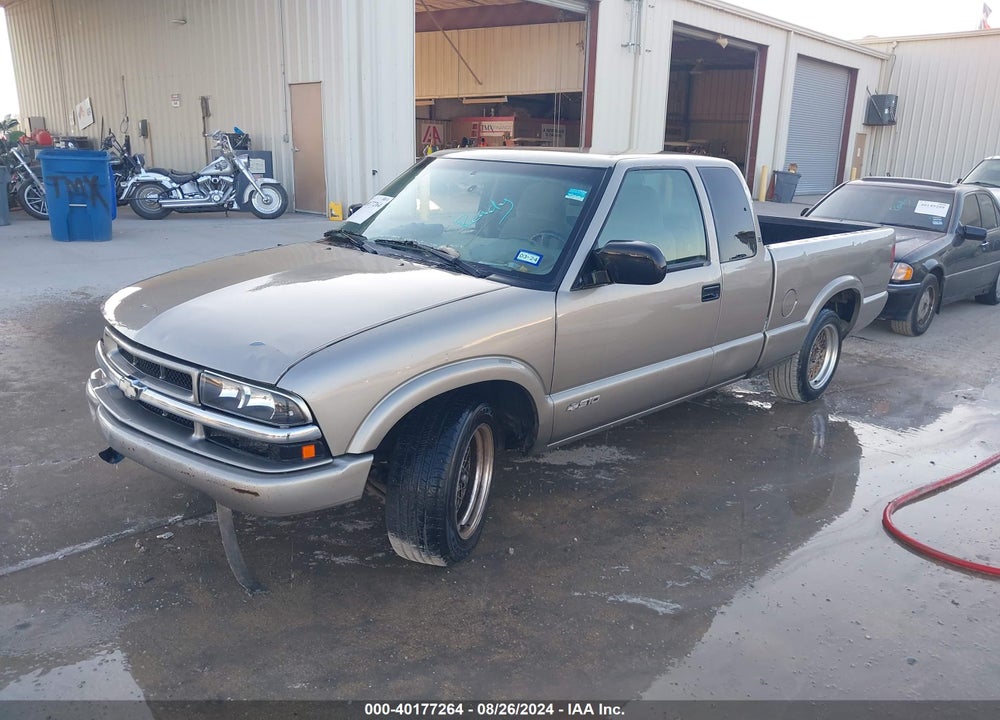 2002 CHEVROLET S-10 VIN: 1GCCS19W228115515