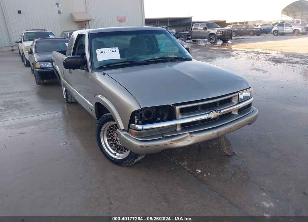 2002 CHEVROLET S-10 VIN: 1GCCS19W228115515