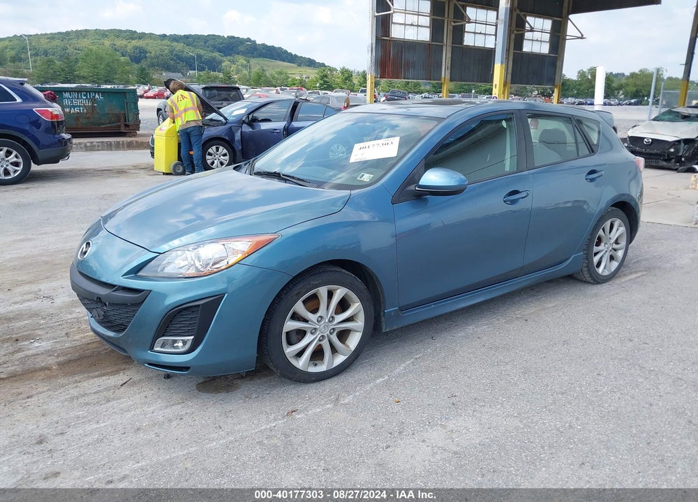 2011 MAZDA 3 S SPORT VIN: JM1BL1K68B1356460