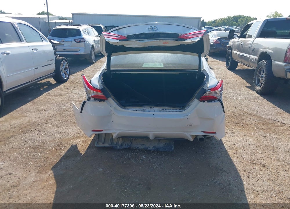 2020 TOYOTA CAMRY SE VIN: 4T1G11AK1LU338579
