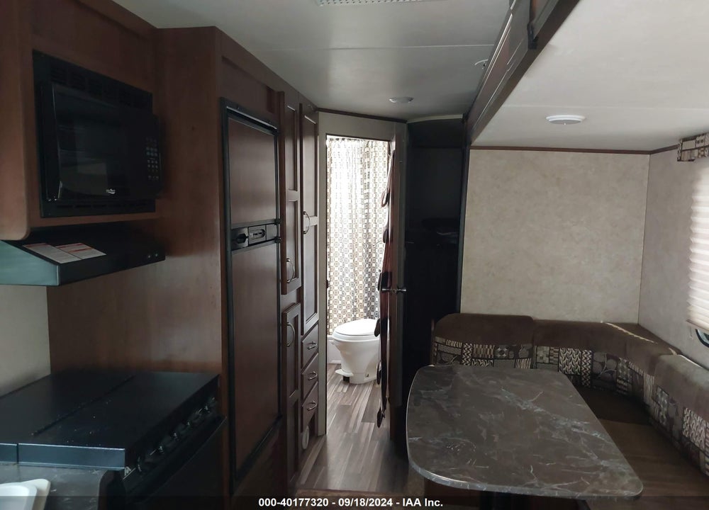 2017 JAYCO OTHER VIN: 1UJBJ0BR7H17X0106