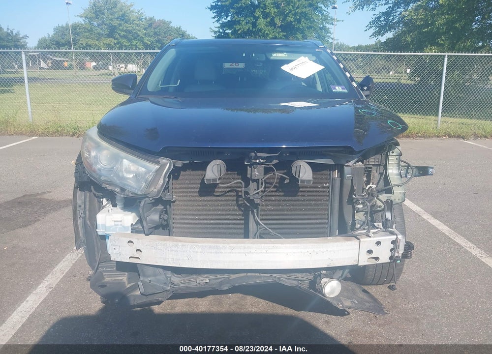 2015 TOYOTA HIGHLANDER XLE V6 VIN: 5TDJKRFH0FS111380