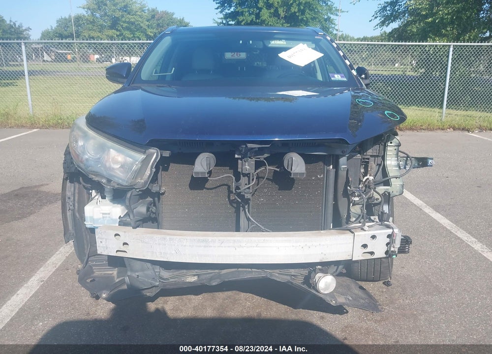 2015 TOYOTA HIGHLANDER XLE V6 VIN: 5TDJKRFH0FS111380