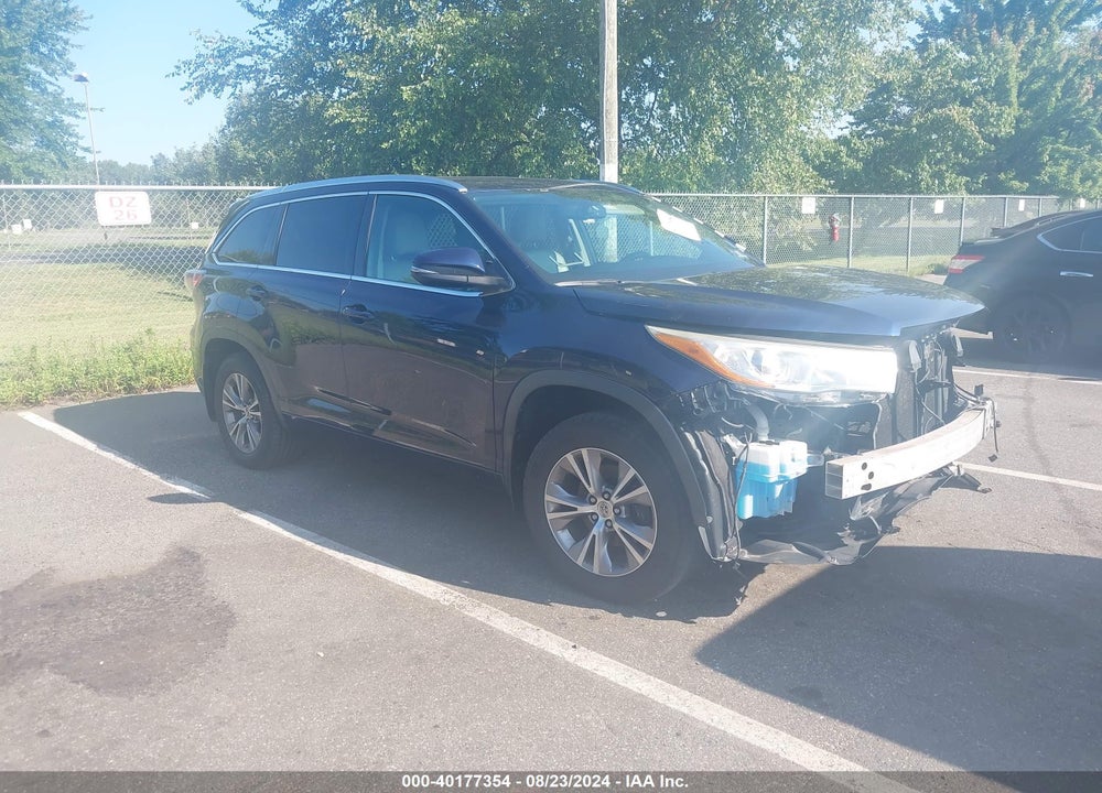 2015 TOYOTA HIGHLANDER XLE V6 VIN: 5TDJKRFH0FS111380