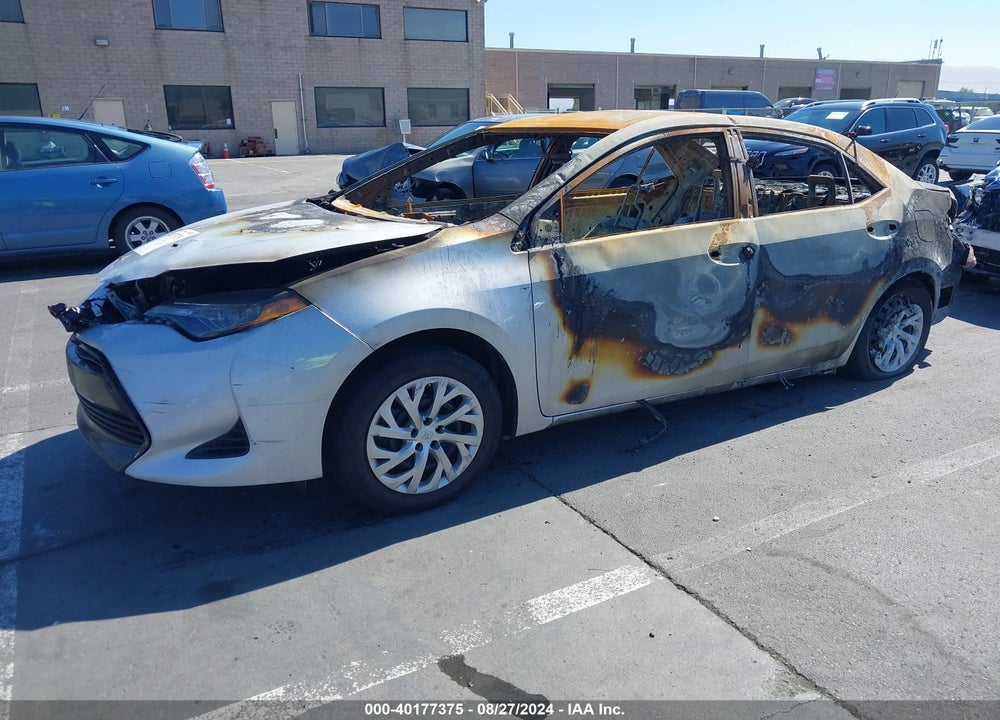 2019 TOYOTA COROLLA LE VIN: 2T1BURHE5KC199301