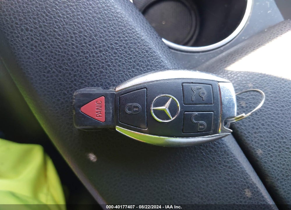 2012 MERCEDES-BENZ C 250 VIN: WDDGF4HB9CR216493