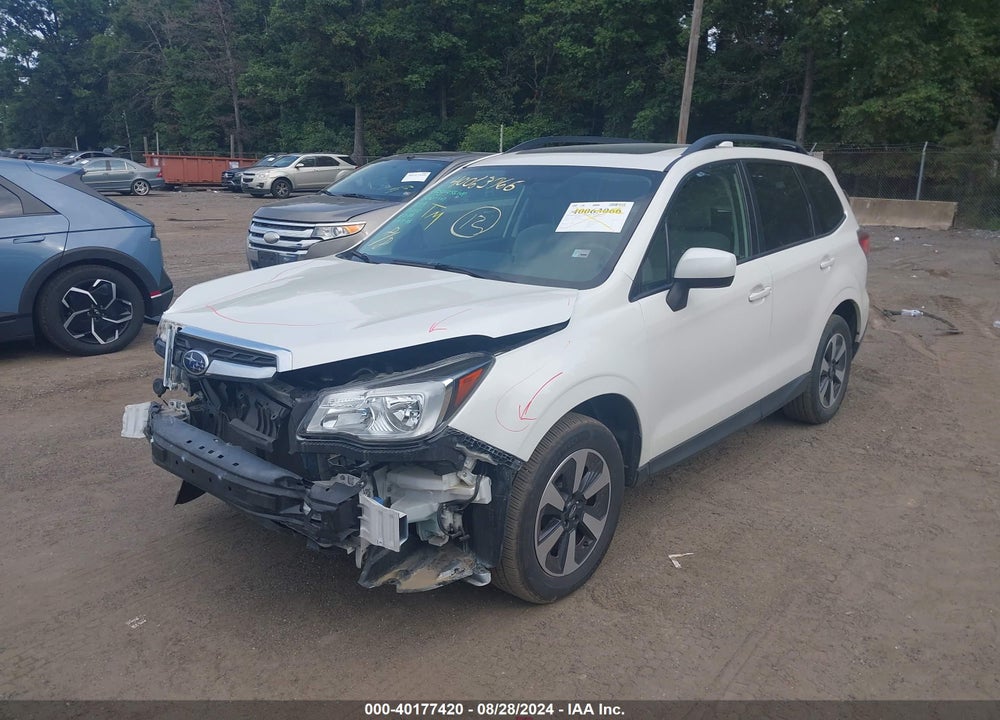 2017 SUBARU FORESTER 2.5I PREMIUM VIN: JF2SJAEC0HH482921