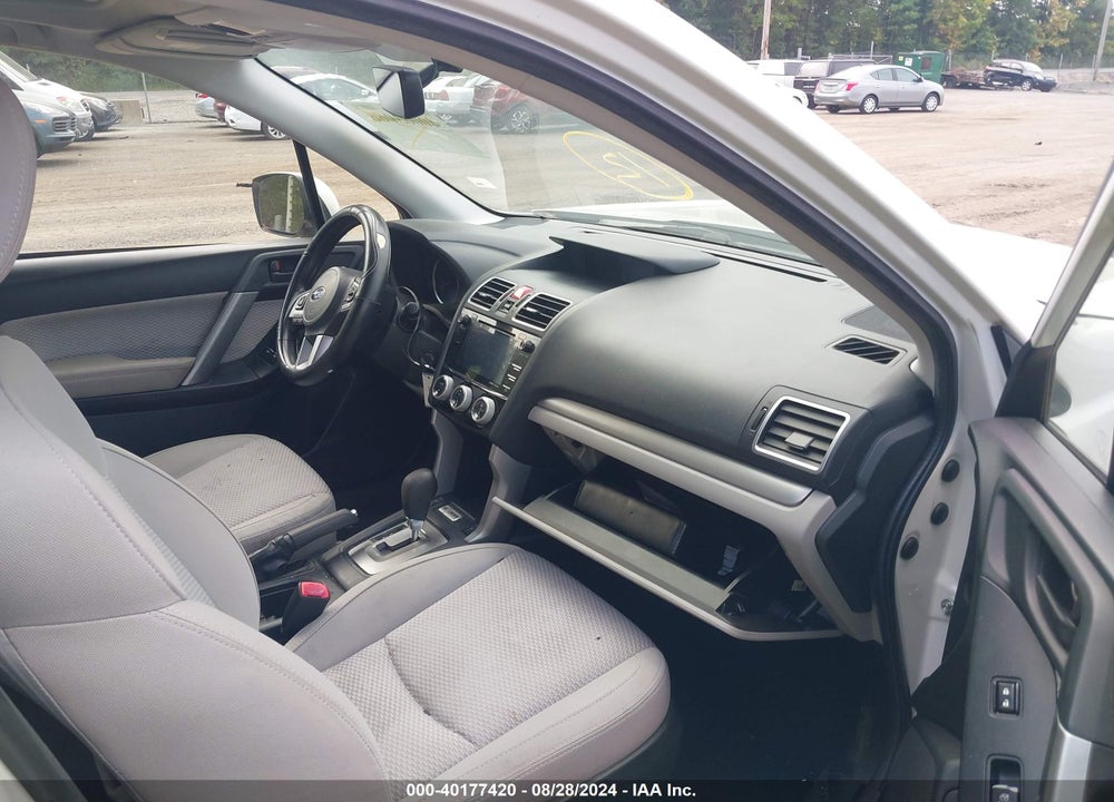 2017 SUBARU FORESTER 2.5I PREMIUM VIN: JF2SJAEC0HH482921