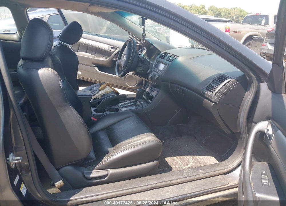 2003 HONDA ACCORD 3.0 EX VIN: 1HGCM82693A008440