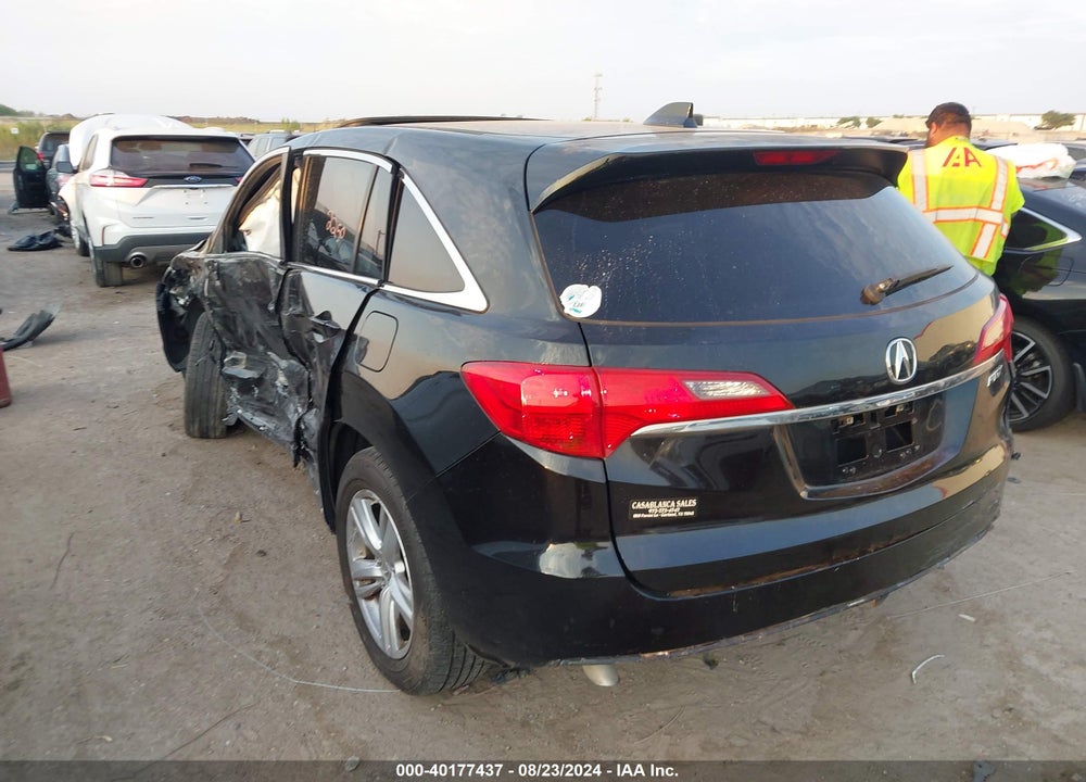 2013 ACURA RDX VIN: 5J8TB3H39DL005341