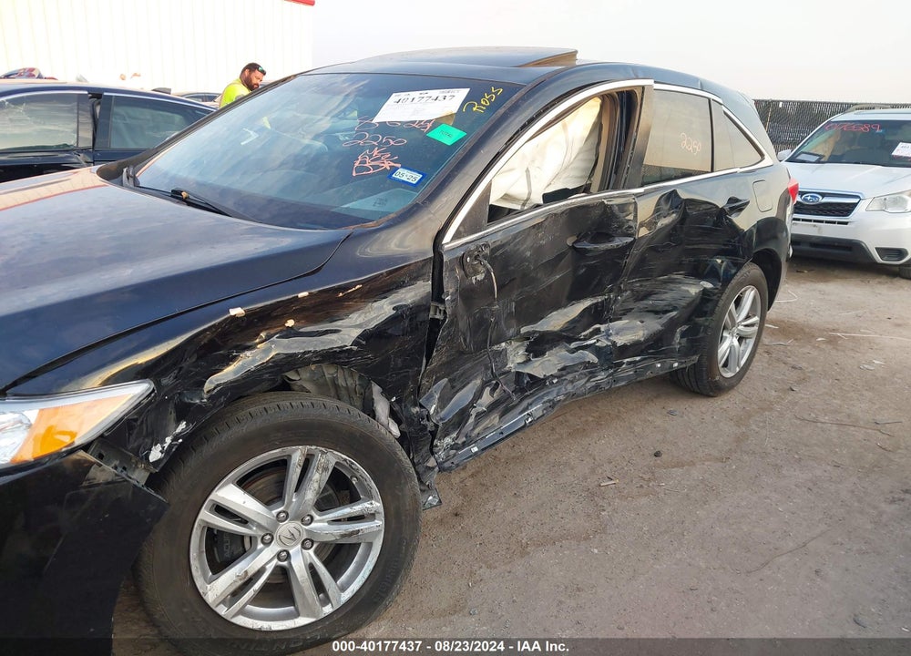 2013 ACURA RDX VIN: 5J8TB3H39DL005341