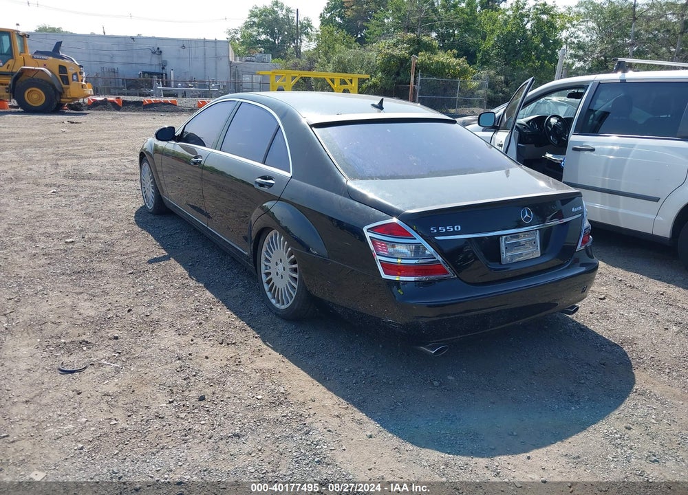 2007 MERCEDES-BENZ S 550 4MATIC VIN: WDDNG86X77A119100