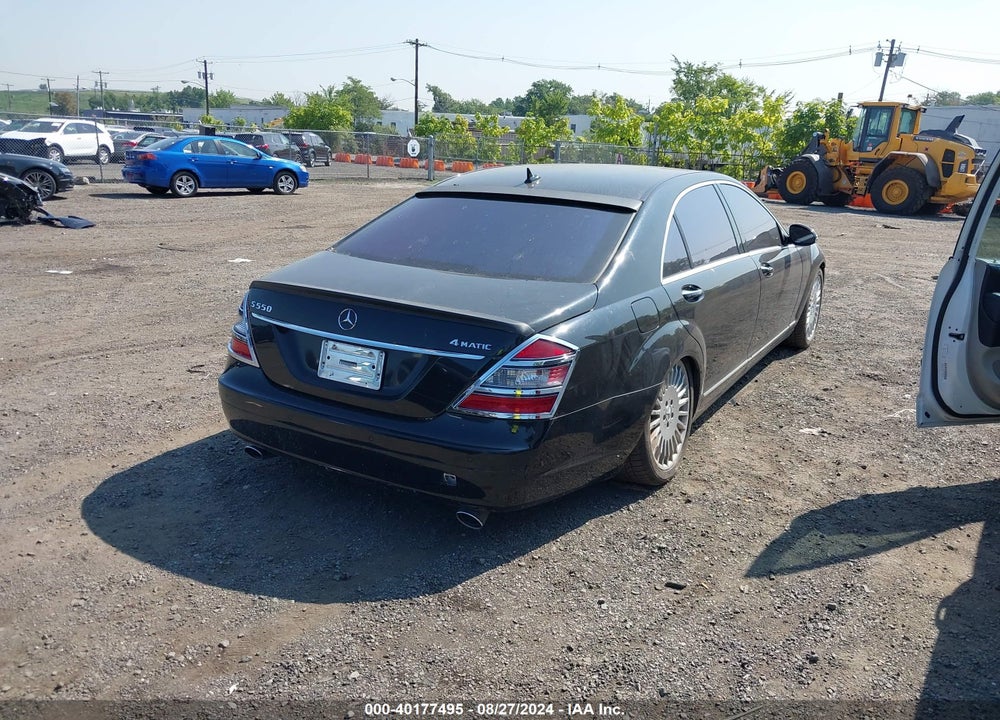 2007 MERCEDES-BENZ S 550 4MATIC VIN: WDDNG86X77A119100