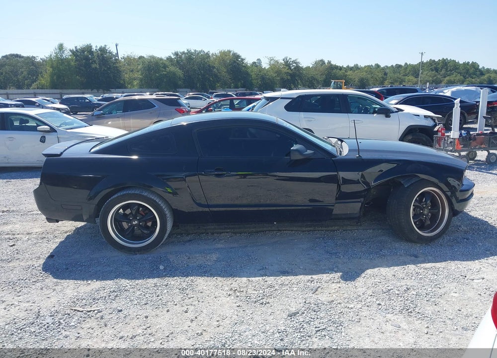 2007 FORD MUSTANG VIN: 1ZVFT80N375281801