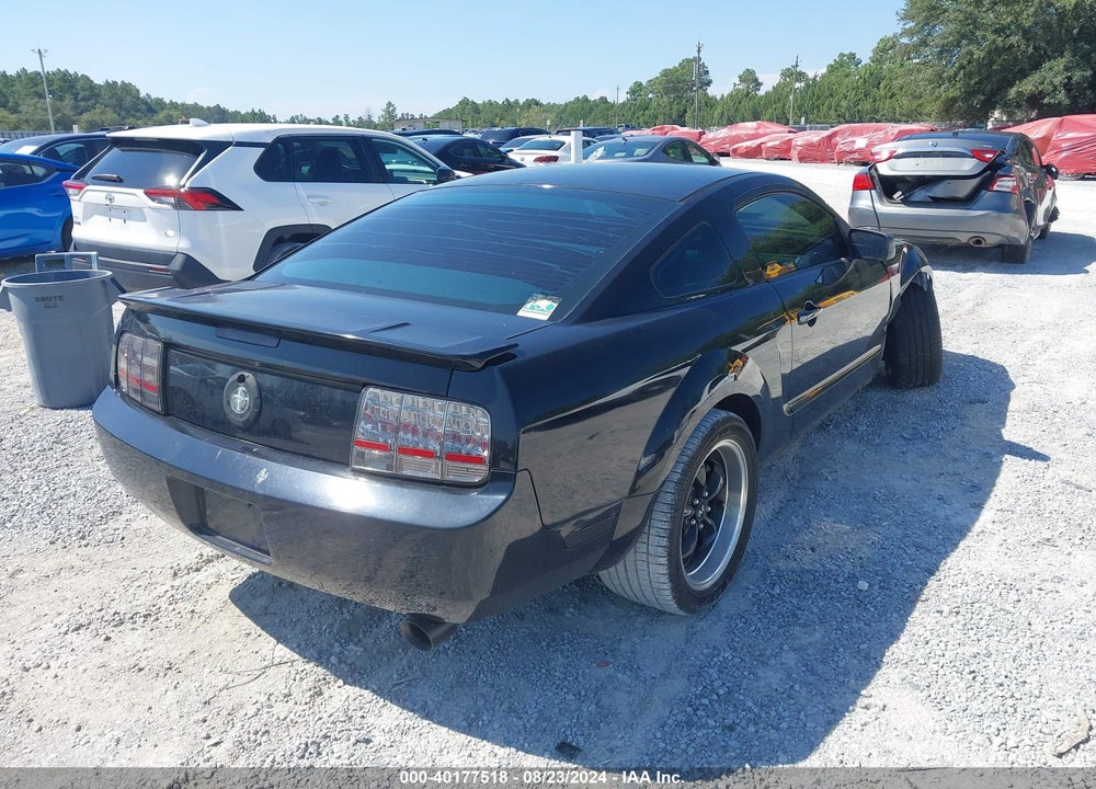 2007 FORD MUSTANG VIN: 1ZVFT80N375281801