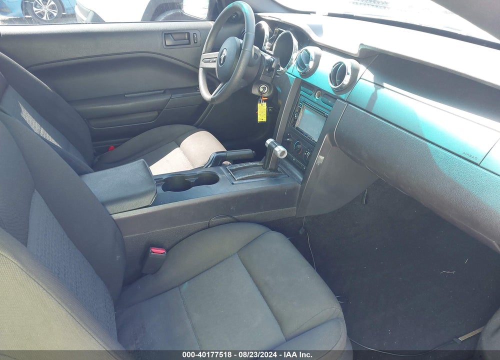 2007 FORD MUSTANG VIN: 1ZVFT80N375281801