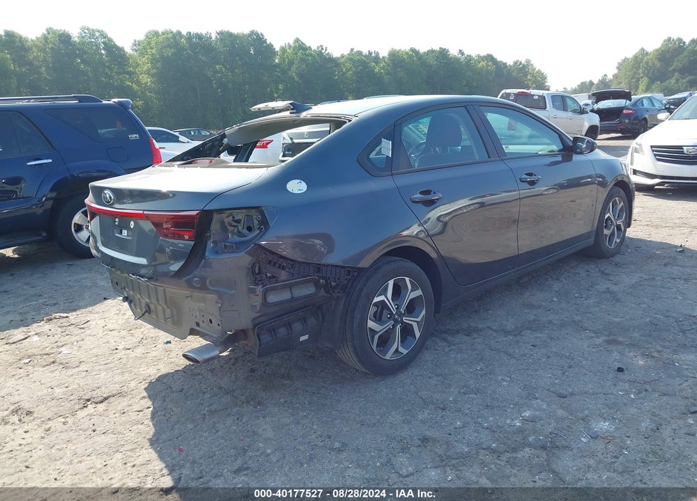 2021 KIA FORTE LXS VIN: 3KPF24AD1ME325122