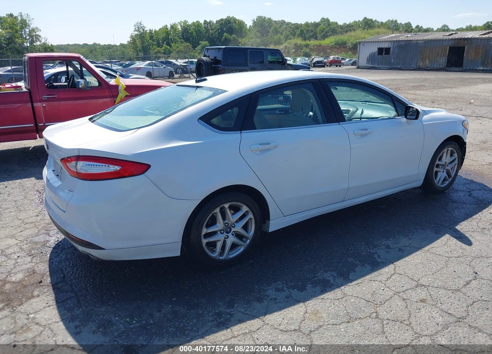 2015 FORD FUSION SE VIN: 3FA6P0H73FR152697